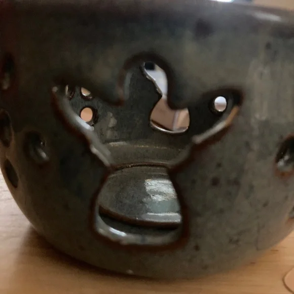 Angel pottery votive - Picture 5 of 6